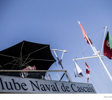 Cascais World Championship's Glassy Start